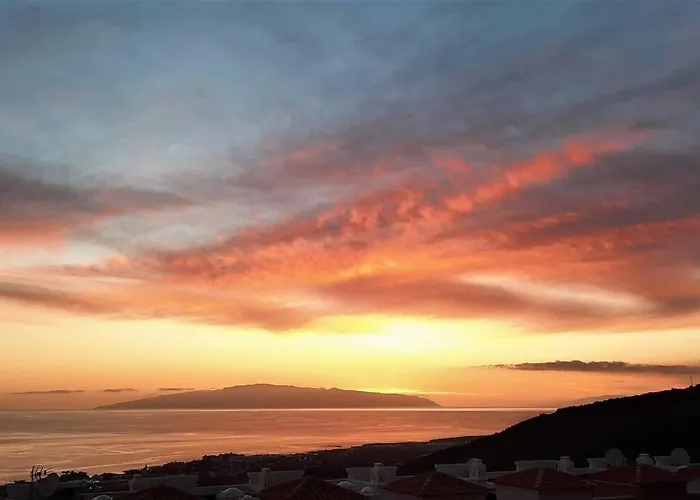 Апартаменти Roque Del Conde Ocean Sunset Vv *